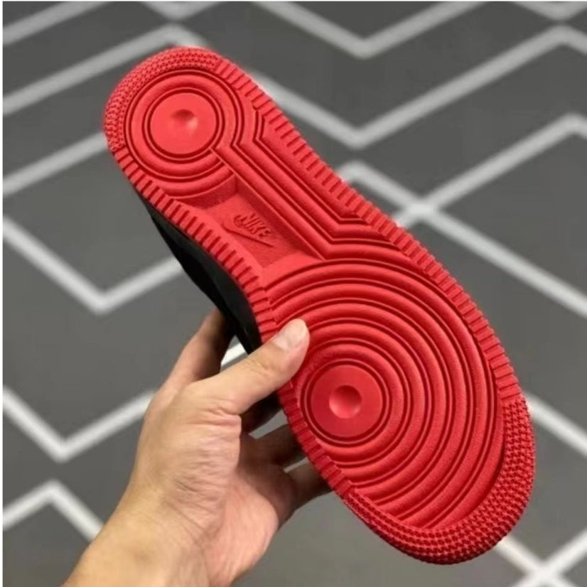 Les baskets Nike Air Force 1 combinent style et performance, offrant une expérience exceptionnelle.pas cher. Le moins cher.