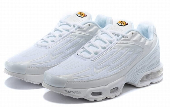 les baskets Nike TN Air Max Plus Femme sont un témoignage de l'engagement de Nike à combiner style et innovation. Exceptionnel