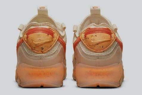 Les baskets Nike Air Max 90 Futura sont des pièces maîtresses de la mode.