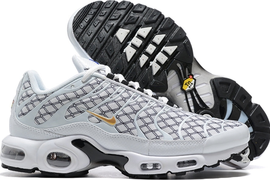Les Baskets Nike Air Max Tn incarnent un style emblématique et une performance supérieure.
leur design distinctif.pas cher.le moins cher.