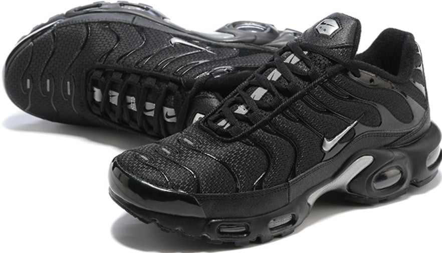 Les  Baskets Nike Air Max Tn incarnent un style emblématique et une performance supérieure.
leur design distinctif.pas cher.le moins cher.