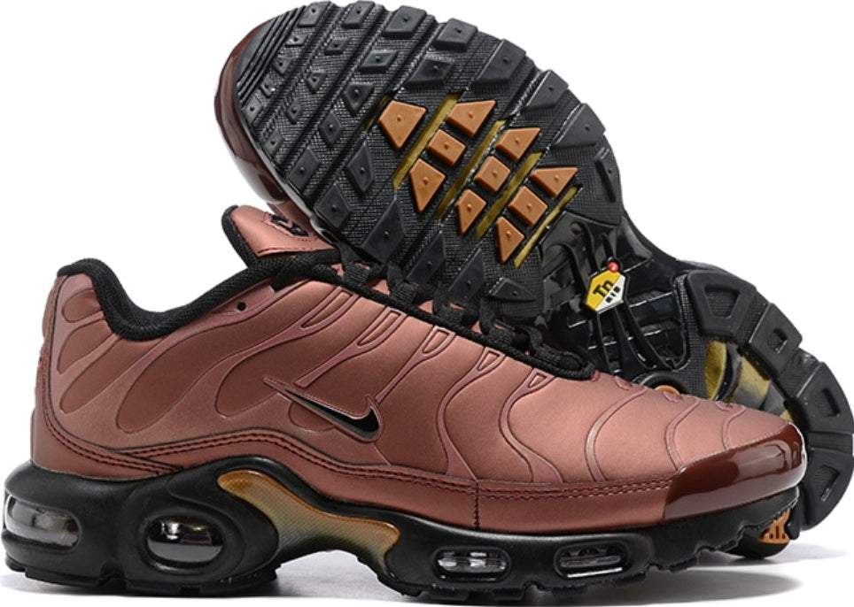 Les  Baskets Nike Air Max Tn incarnent un style emblématique et une performance supérieure.
leur design distinctif.pas cher.le moins cher.