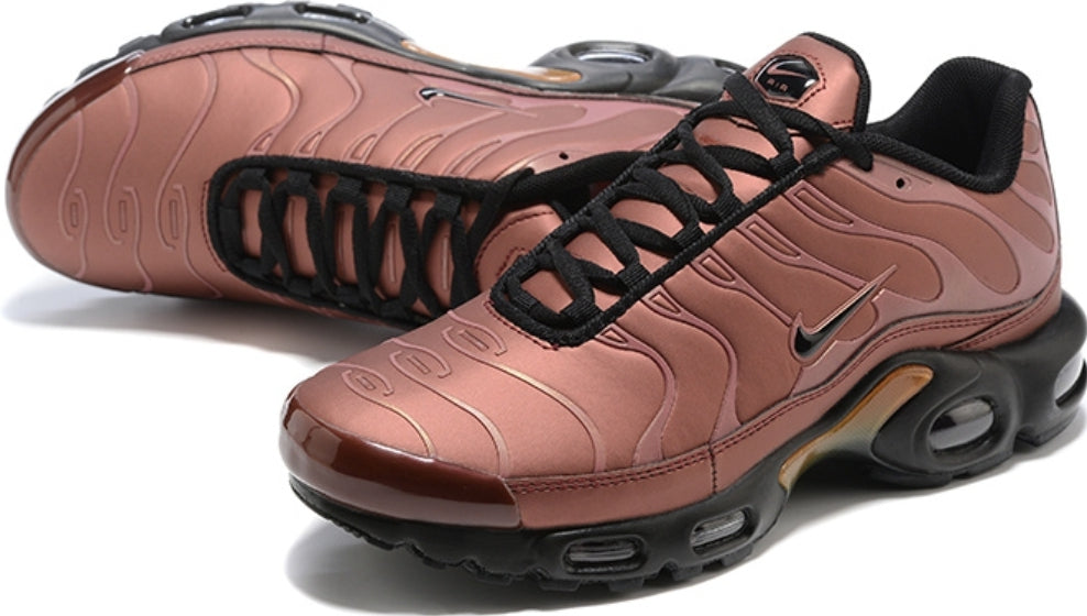 Les Baskets Nike Air Max Tn incarnent un style emblématique et une performance supérieure.
leur design distinctif.pas cher.le moins cher.