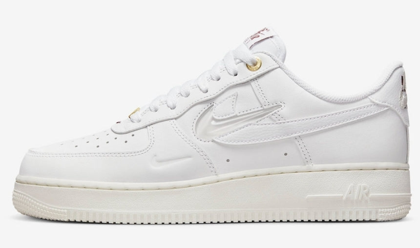 Les baskets Nike Air Force 1 combinent style et performance, offrant une expérience exceptionnelle.pas cher. Le moins cher.