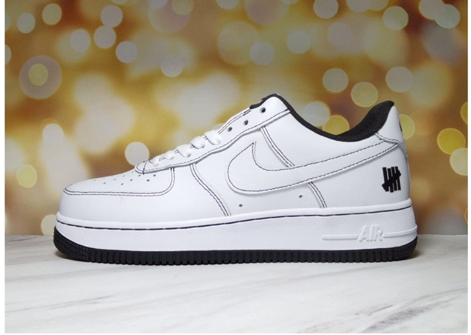 Les baskets Nike Air Force 1 combinent style et performance, offrant une expérience exceptionnelle.pas cher. Le moins cher.