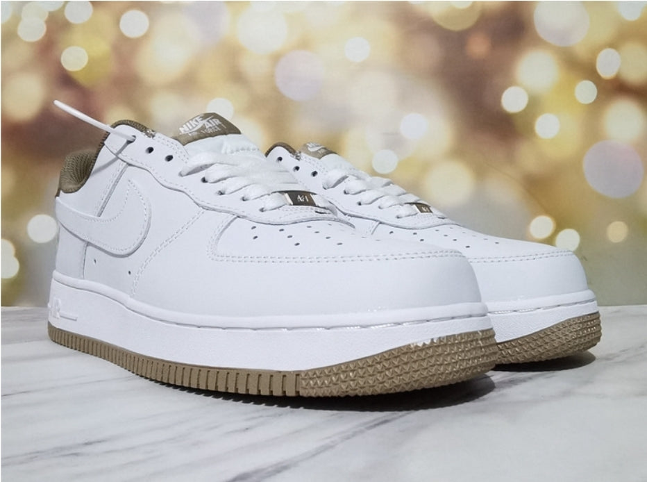 Les baskets Nike Air Force 1 combinent style et performance, offrant une expérience exceptionnelle.pas cher. Le moins cher.