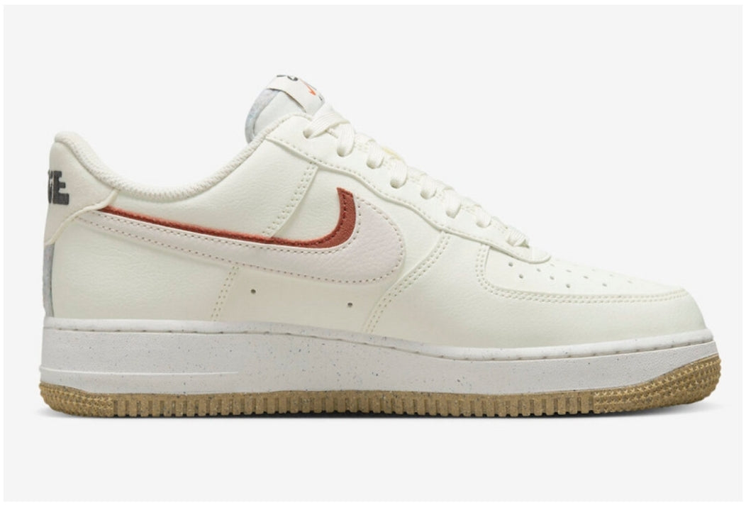 Les baskets Nike Air Force 1 combinent style et performance, offrant une expérience exceptionnelle.pas cher. Le moins cher.