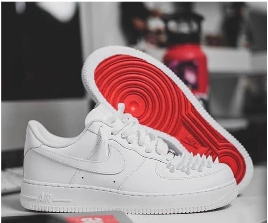 Les baskets Nike Air Force 1 combinent style et performance, offrant une expérience exceptionnelle.pas cher. Le moins cher.