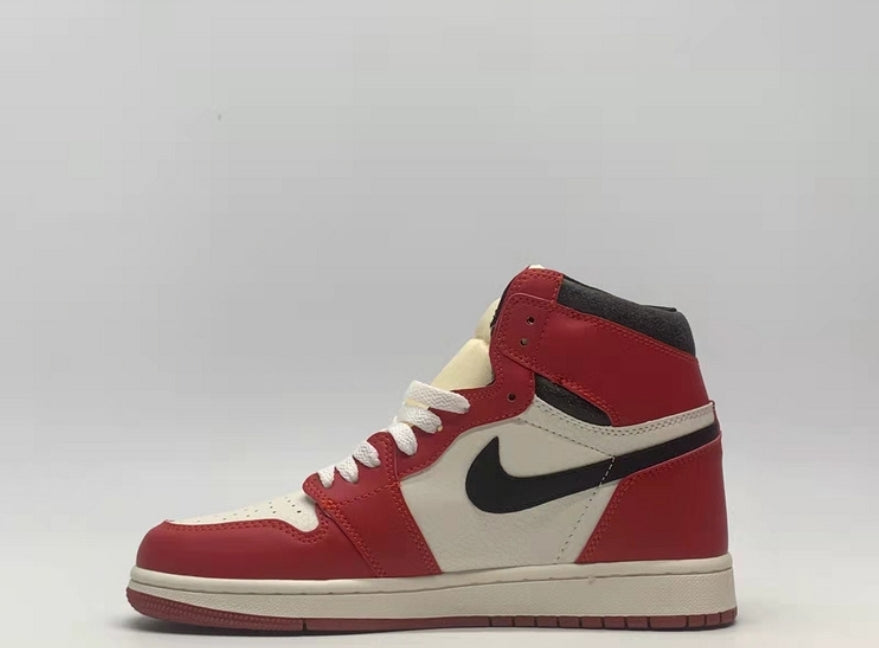 Les baskets Air Jordan 1 offrent un style iconique et une performance légendaire.
 leur design emblématique .pas cher. Le moins cher.