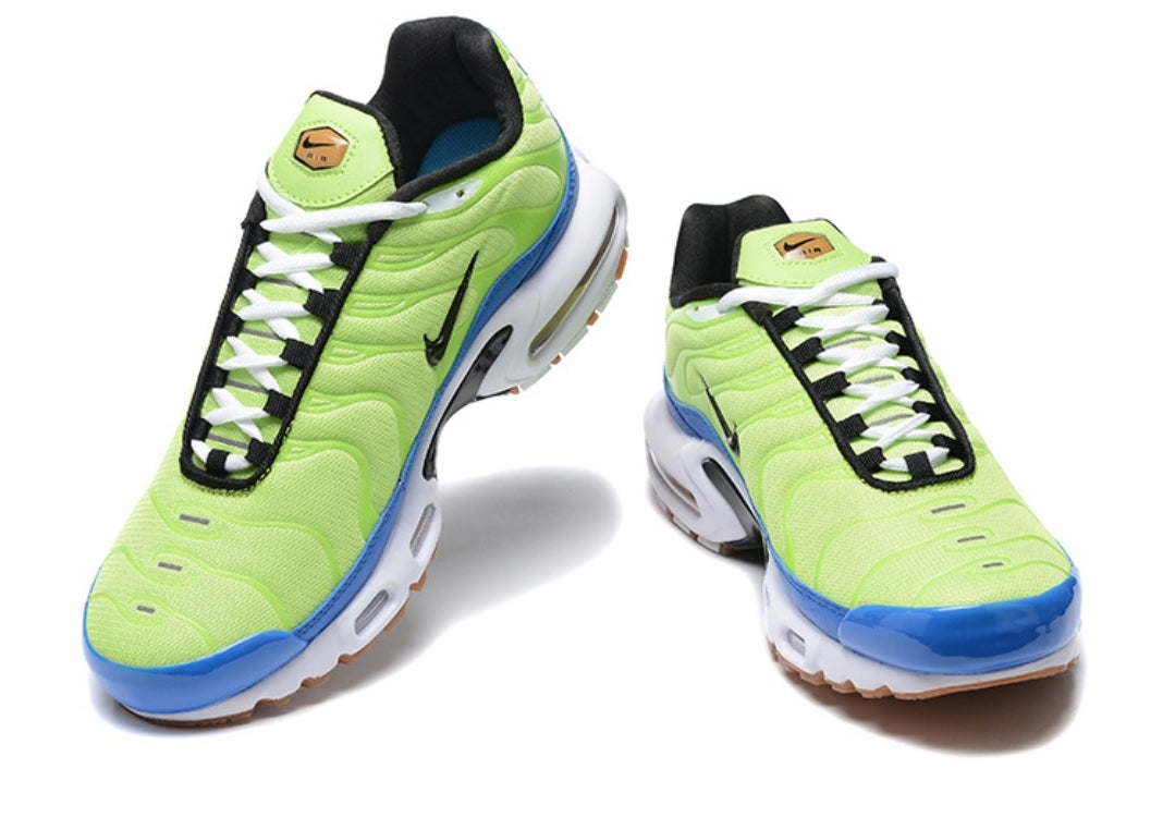 Les  Baskets Nike Air Max Tn incarnent un style emblématique et une performance supérieure.
leur design distinctif.pas cher.le moins cher.