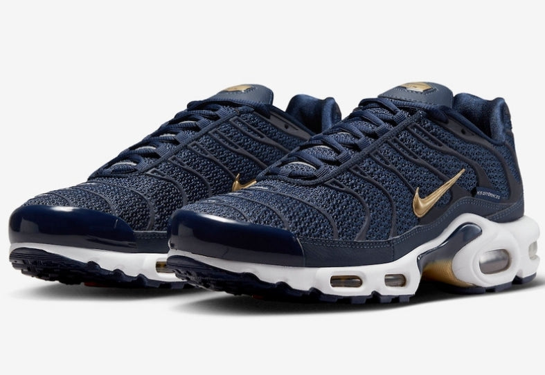 Les Baskets Nike Air Max Tn incarnent un style emblématique et une performance supérieure.
leur design distinctif.pas cher.le moins cher.