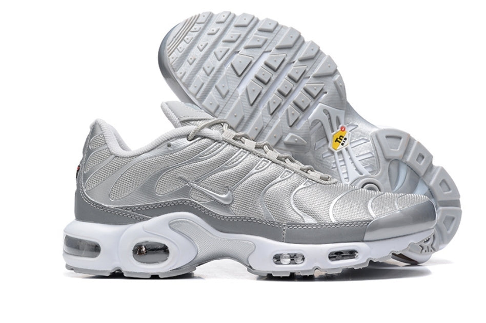 Les  Baskets Nike Air Max Tn incarnent un style emblématique et une performance supérieure.
leur design distinctif.pas cher.le moins cher.