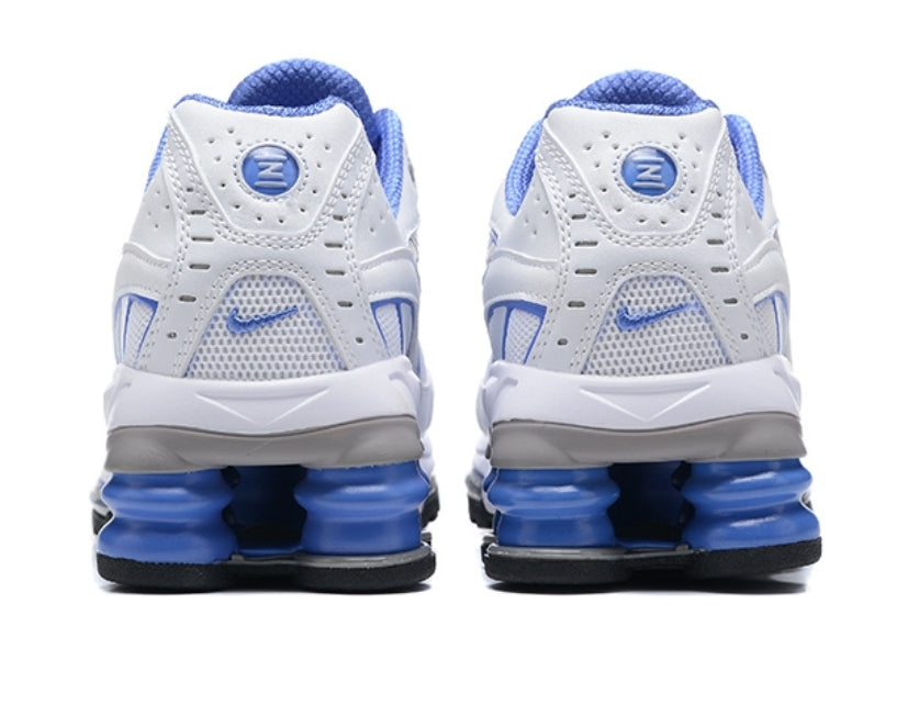 Les baskets Nike Shox Ride 2 Supreme X allient style audacieux et performance exceptionnelle. Pas cher. Le moins cher. Design sauvage