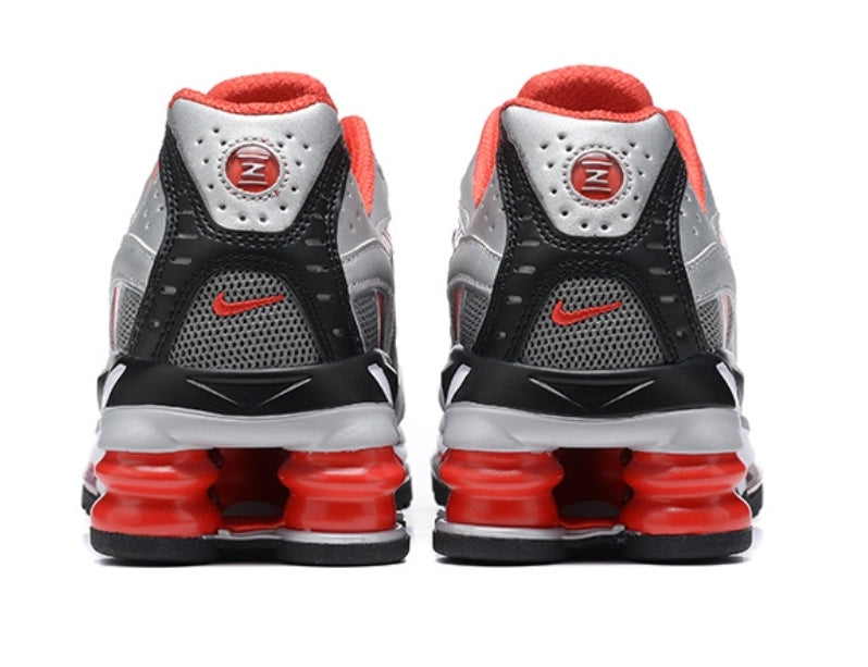 Les baskets Nike Shox Ride 2 Supreme X allient style audacieux et performance exceptionnelle. Pas cher. Le moins cher. Design sauvage