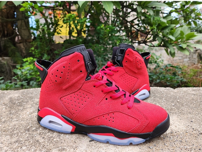 Les baskets Air Jordan 6 offrent un style emblématique  performance remarquable.
design distinctif matériaux. Baskets pas Cher. Le moins cher.