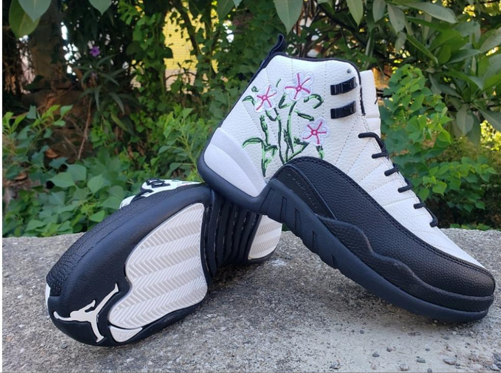 Les baskets Air Jordan 12 offrent un style iconique et une performance exceptionnelle.design distinctif.pas cher.moin Cher.