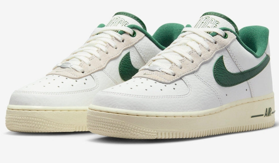 Les baskets Nike Air Force 1 combinent style et performance, offrant une expérience exceptionnelle.pas cher. Le moins cher.