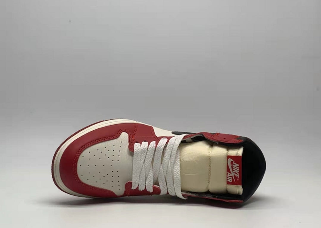 Les baskets Air Jordan 1 offrent un style iconique et une performance légendaire.
 leur design emblématique .pas cher. Le moins cher.