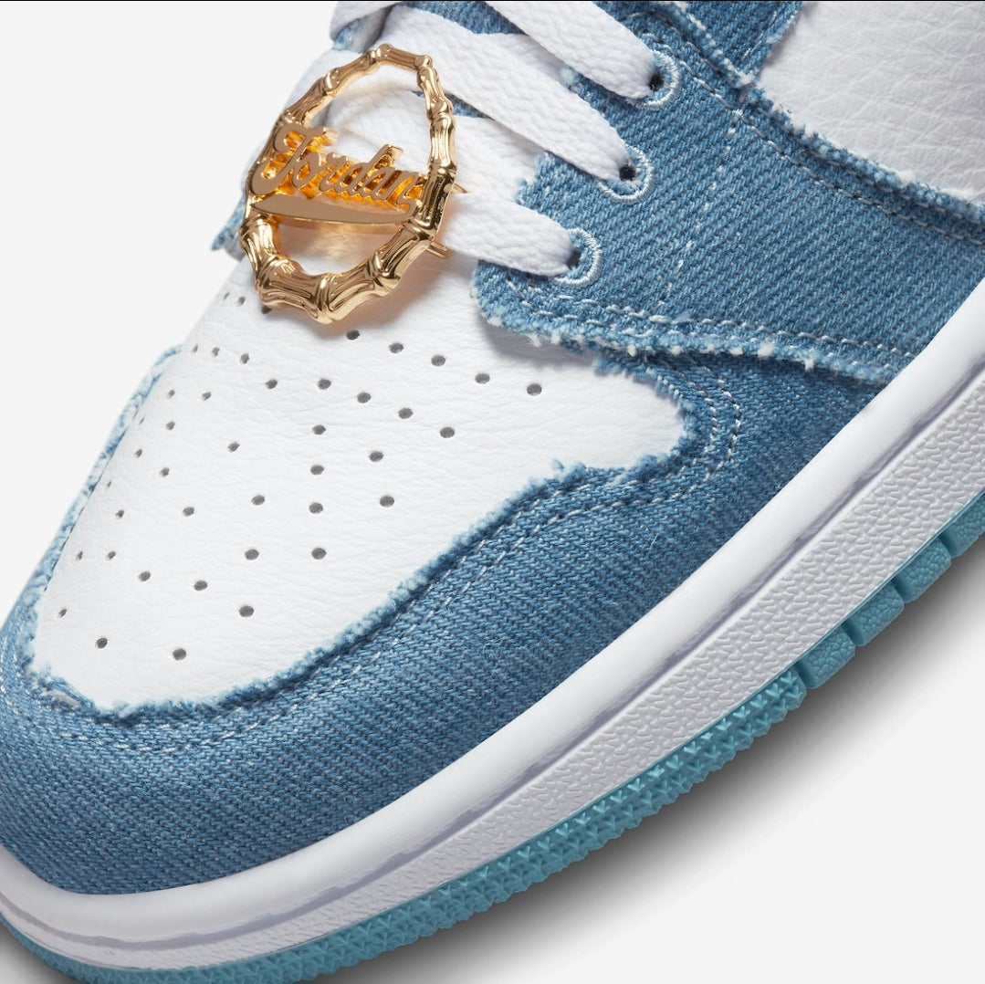 Les baskets Air Jordan 1 offrent un style iconique et une performance légendaire.
leur design emblématique .pas cher. Le moins cher.