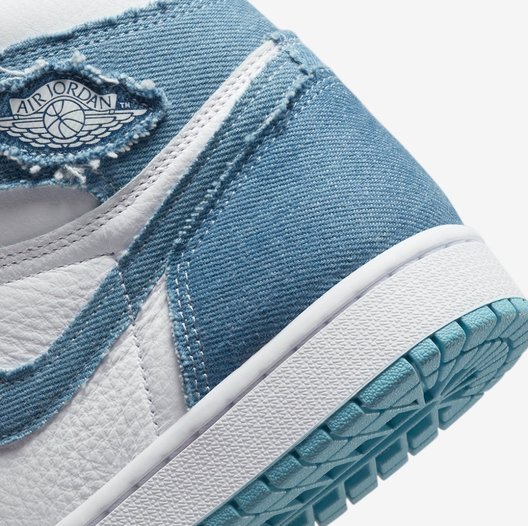Les baskets Air Jordan 1 offrent un style iconique et une performance légendaire.
leur design emblématique .pas cher. Le moins cher.