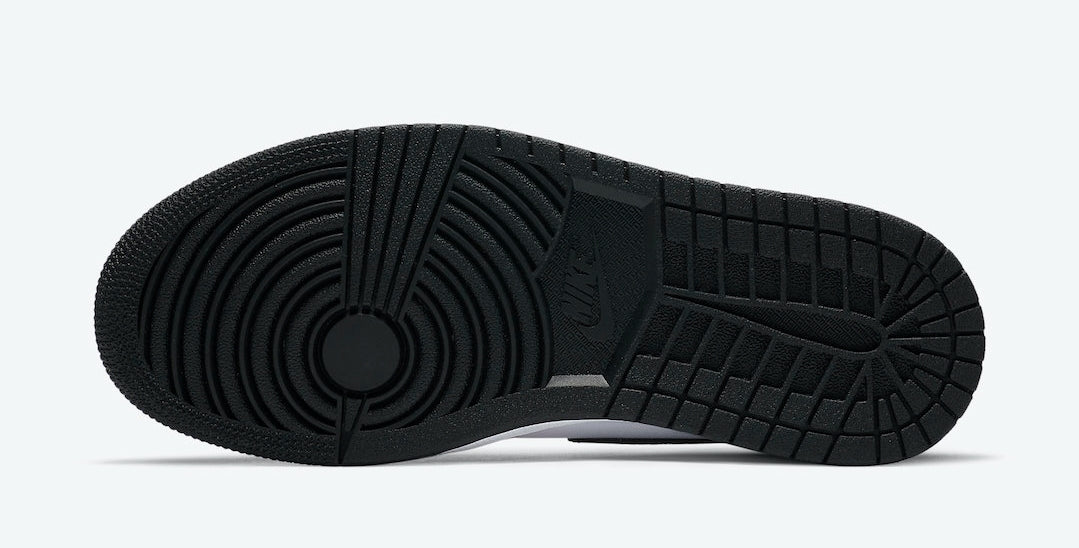 Les baskets Air Jordan 1 offrent un style iconique et une performance légendaire.
leur design emblématique .pas cher. Le moins cher.