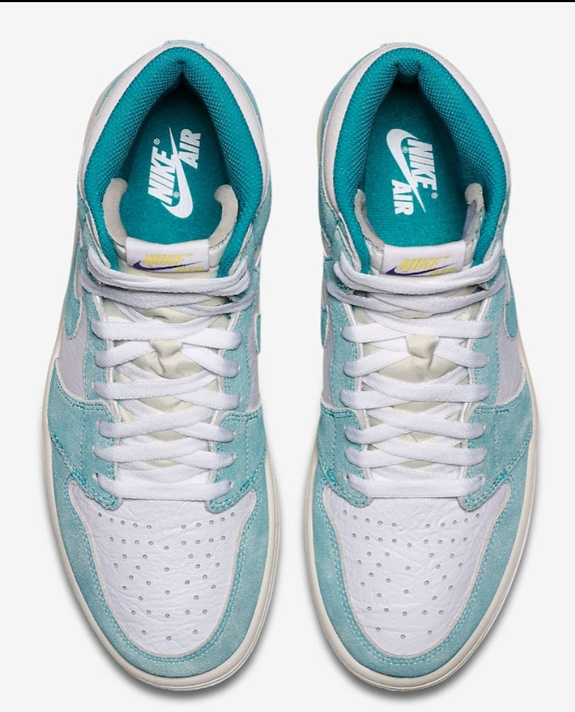 Les baskets Air Jordan 1 offrent un style iconique et une performance légendaire.
 leur design emblématique .pas cher. Le moins cher.