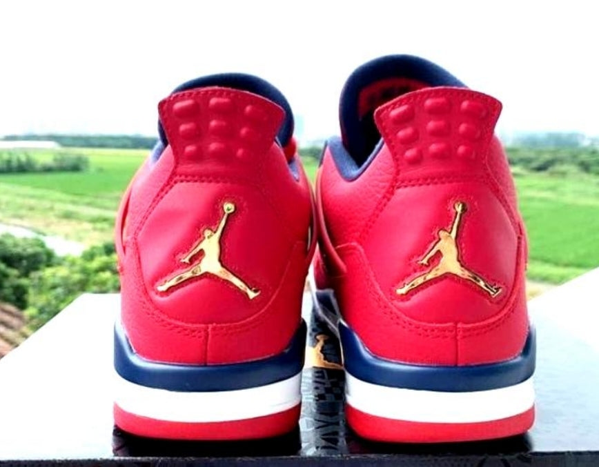 Les baskets Air Jordan 4 offrent un style iconique et une performance remarquable.
leur design distinctif pas cher. le moin cher.