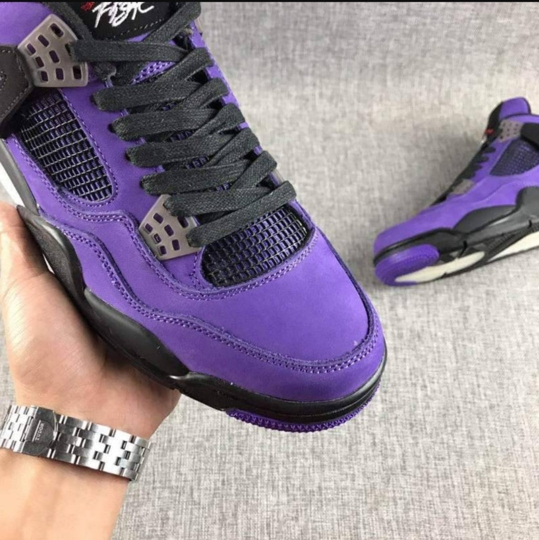 Les baskets Air Jordan 4 offrent un style iconique et une performance remarquable.
leur design distinctif pas cher. le moin cher.
