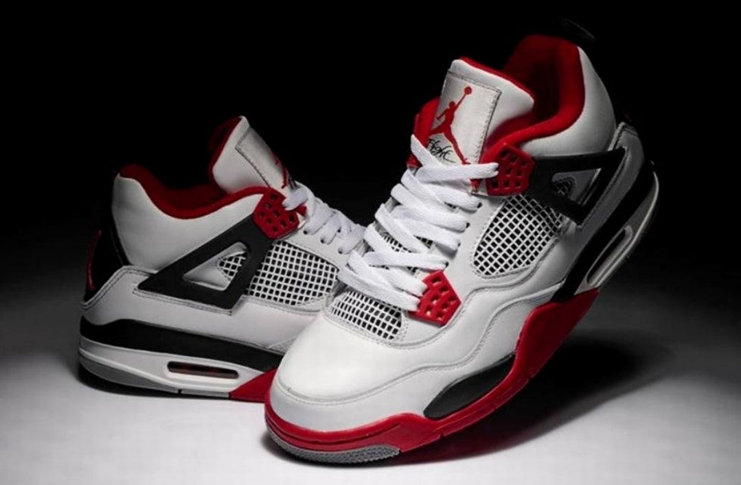 Les baskets Air Jordan 4 offrent un style iconique et une performance remarquable.
leur design distinctif pas cher. le moin cher.