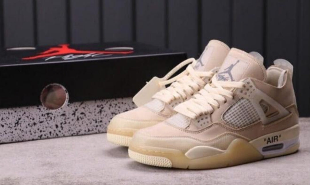 Les baskets Air Jordan 4 offrent un style iconique et une performance remarquable.
leur design distinctif pas cher. le moin cher.