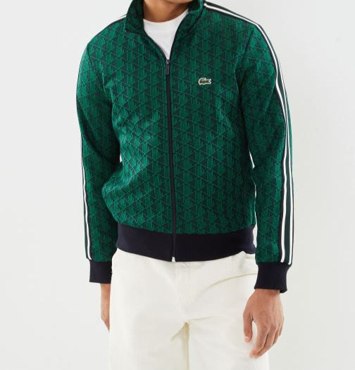 Les vestes Lacoste allient élégance et sportivité. Leur design épuré et leurs matériaux de qualité en font un choix incontournable.pas cher. Le moins cher.