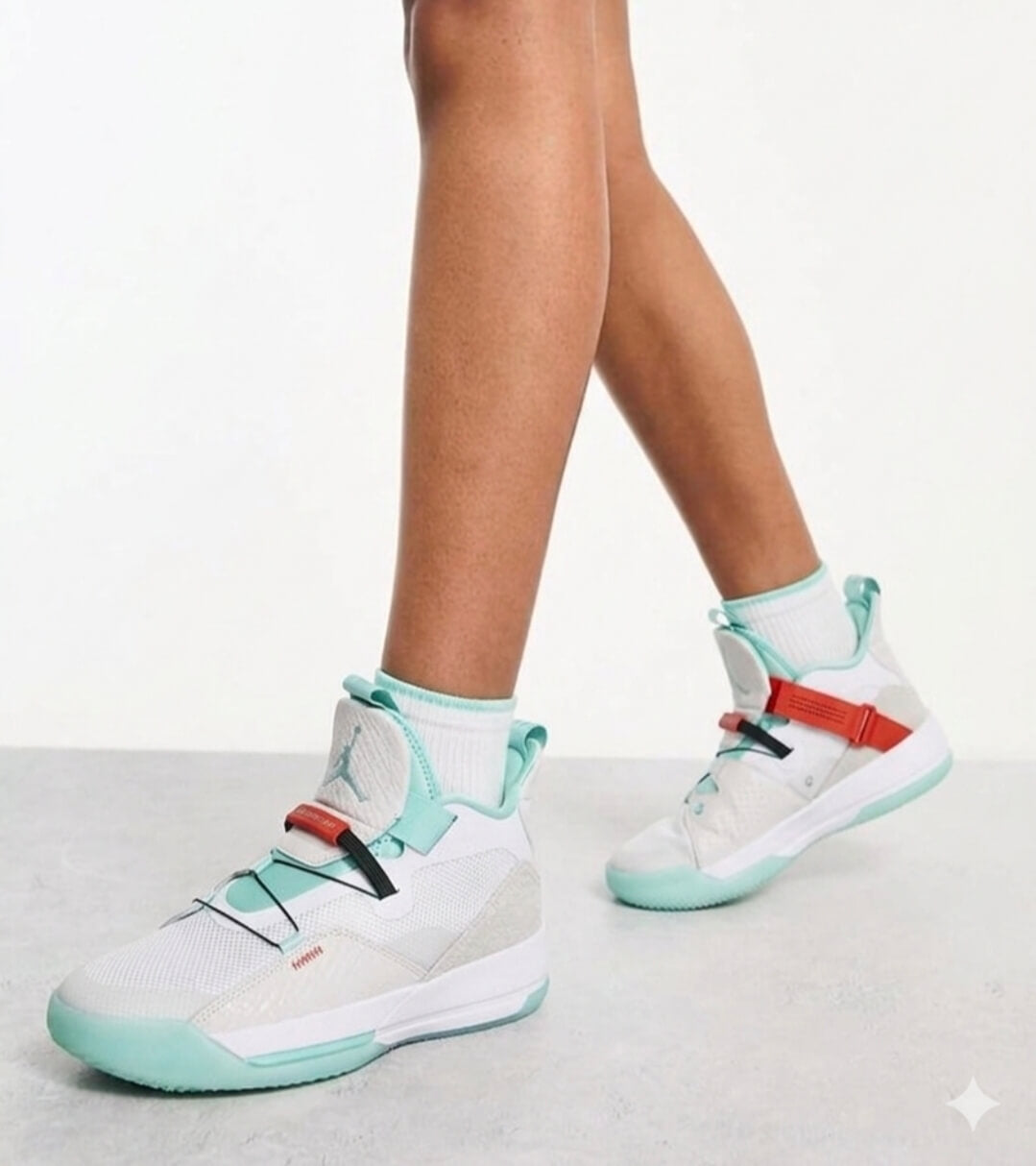 Les baskets Air Jordan 31 offrent un style iconique et une performance légendaire.

 leur design emblématique .pas cher. Le moins cher.