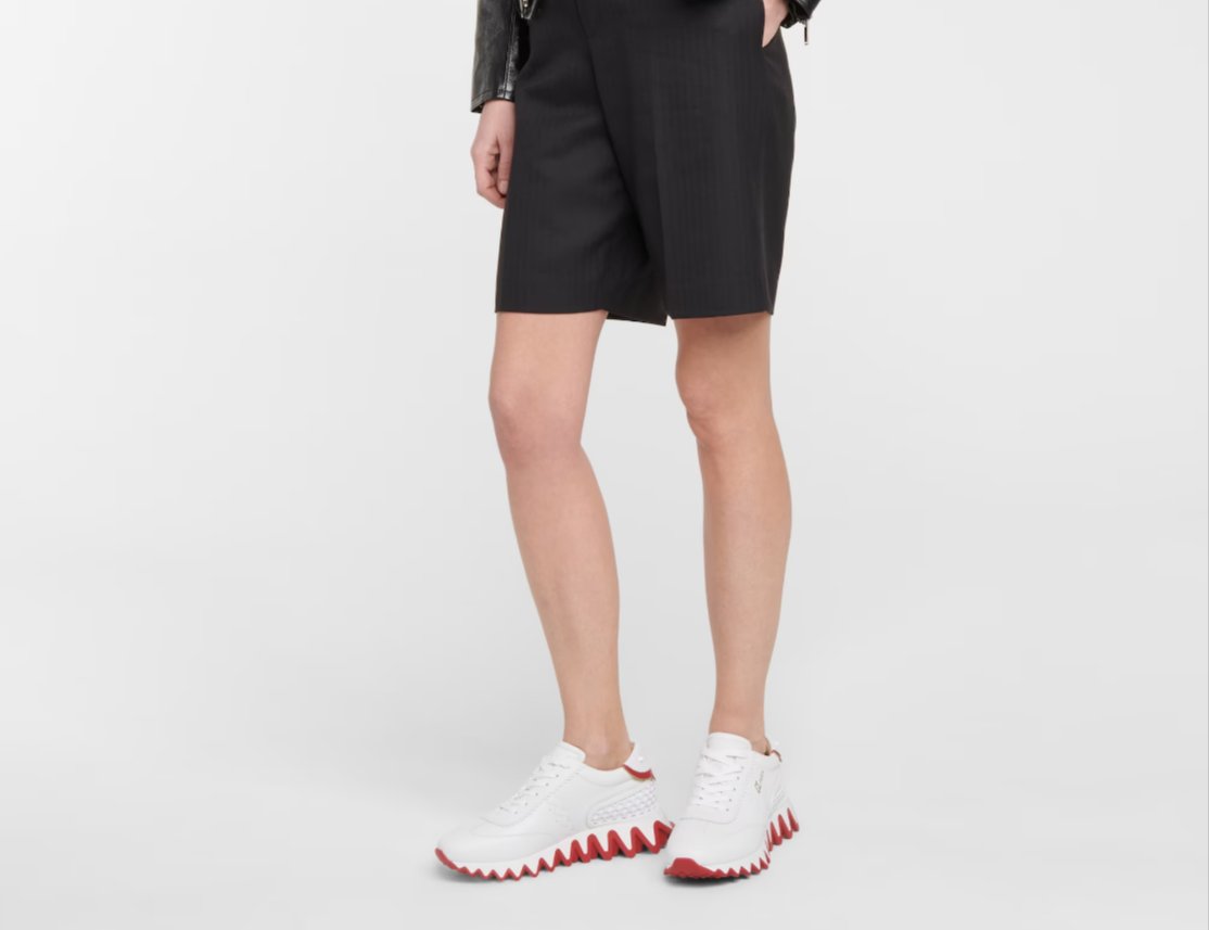 les chaussures Christian Louboutin Femme sont un témoignage de l'engagement de Christian Louboutin à combiner style et sophistication.