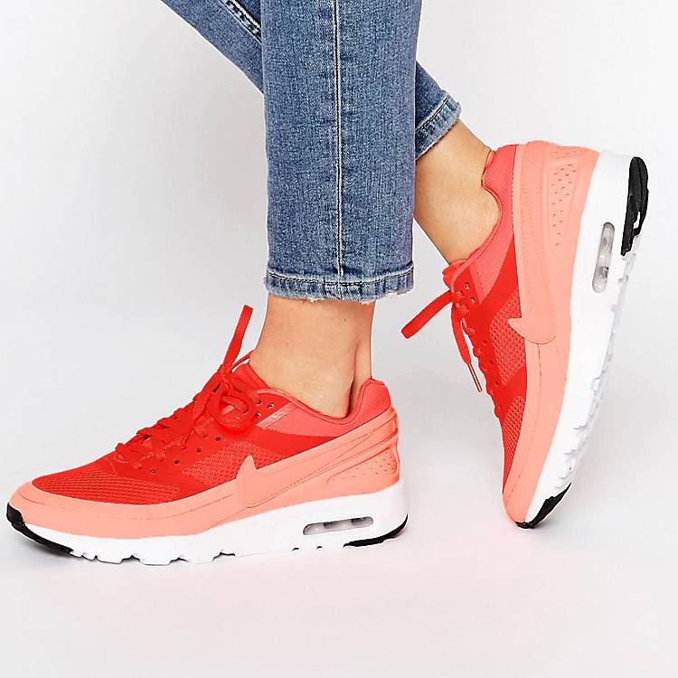 6) Baskets Nike Air Max BW Femme