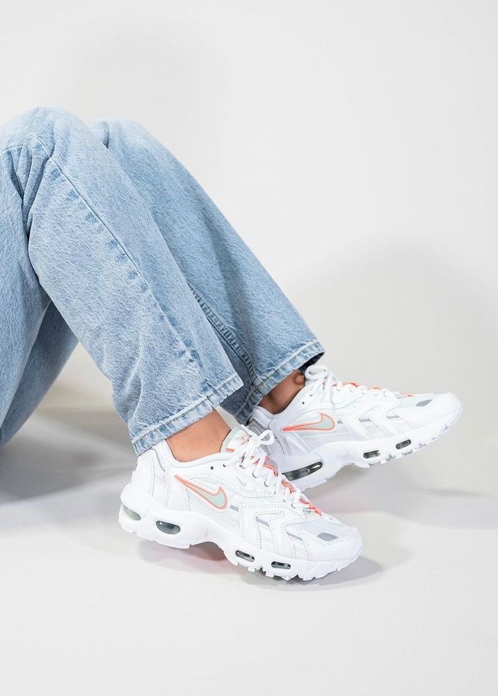 Les baskets Nike Air Max 96 II Femme incarnent parfaitement l'évolution de la gamme légendaire Nike Air Max.