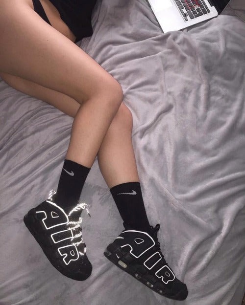 6) Baskets Nike air Uptempo Femme