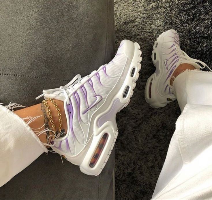 6) Baskets Nike tn air max plus 2020-2023 femme