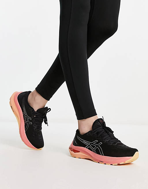 les Baskets Asics Femme à combiner style et innovation, les sneakers Asics Femme sont des pièces maîtresses de la mode sportive.