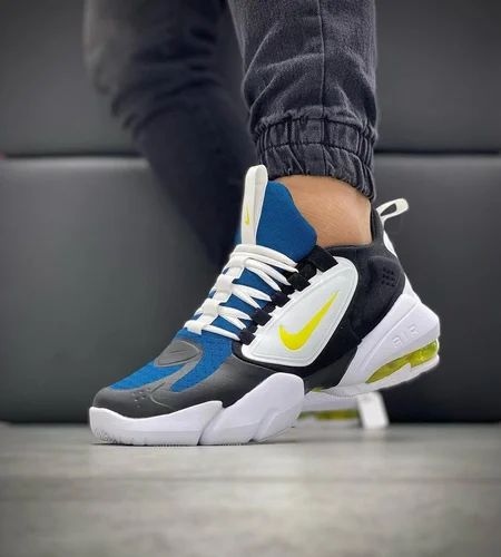 E) Nike air max alpha savage 2020  Homme