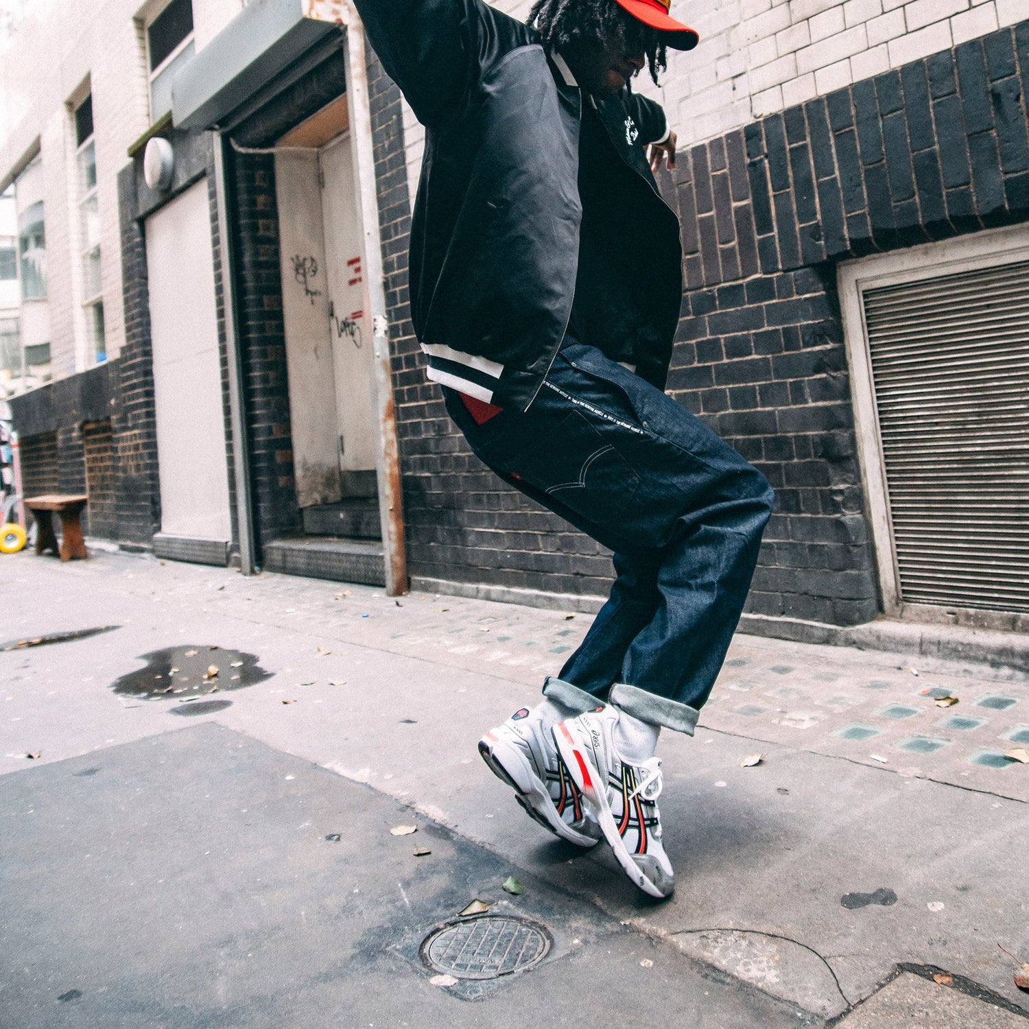 Les baskets Asics offrent une combinaison parfaite de style et de performance. Leur design élégant et leurs technologies de pointe les rendent idéales pour les couleur.