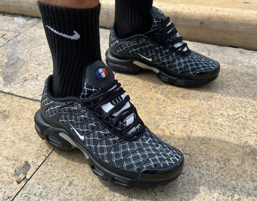Les  Baskets Nike Air Max Tn incarnent un style emblématique et une performance supérieure. Pas cher. Le moin cher.