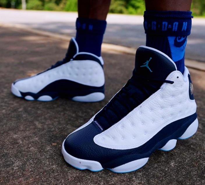 Les baskets Air Jordan 13 offrent un style iconique et une performance remarquable.
De plus,leur design distinctif et l'utilisation. Pas cher, sneakers