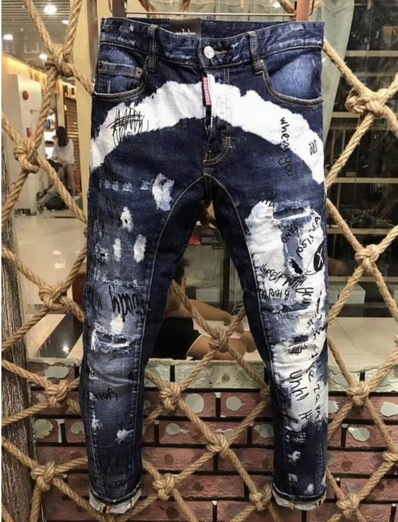 les jeans DSquared2 pour homme combinent performance et style avec une touche de robustesse urbaine. distinctif.pas cher.le moins cher.