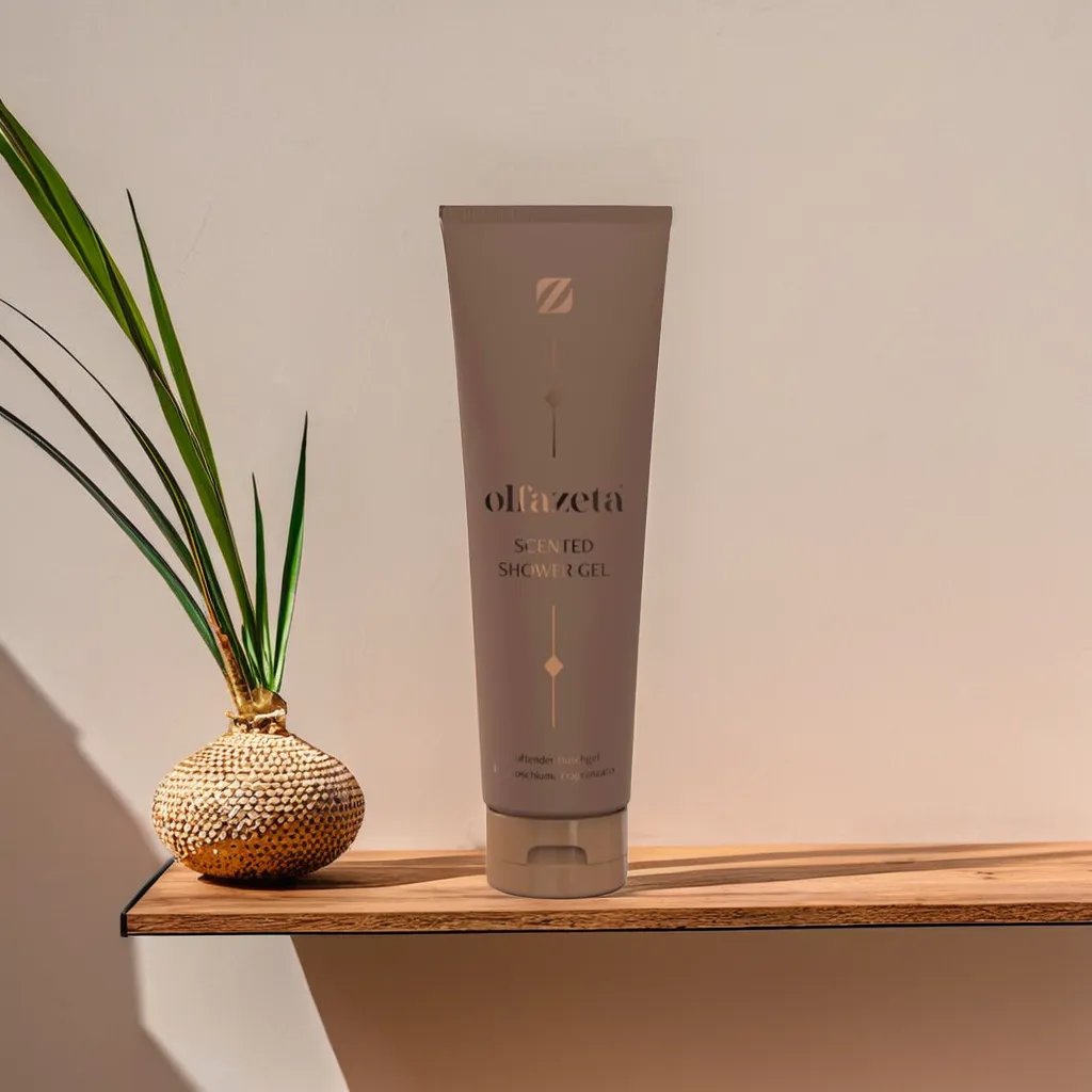 Les gels douche Chogan pour femme se distinguent par leur capacité à transformer une simple routine quotidienne en un véritable rituel de bien-être.