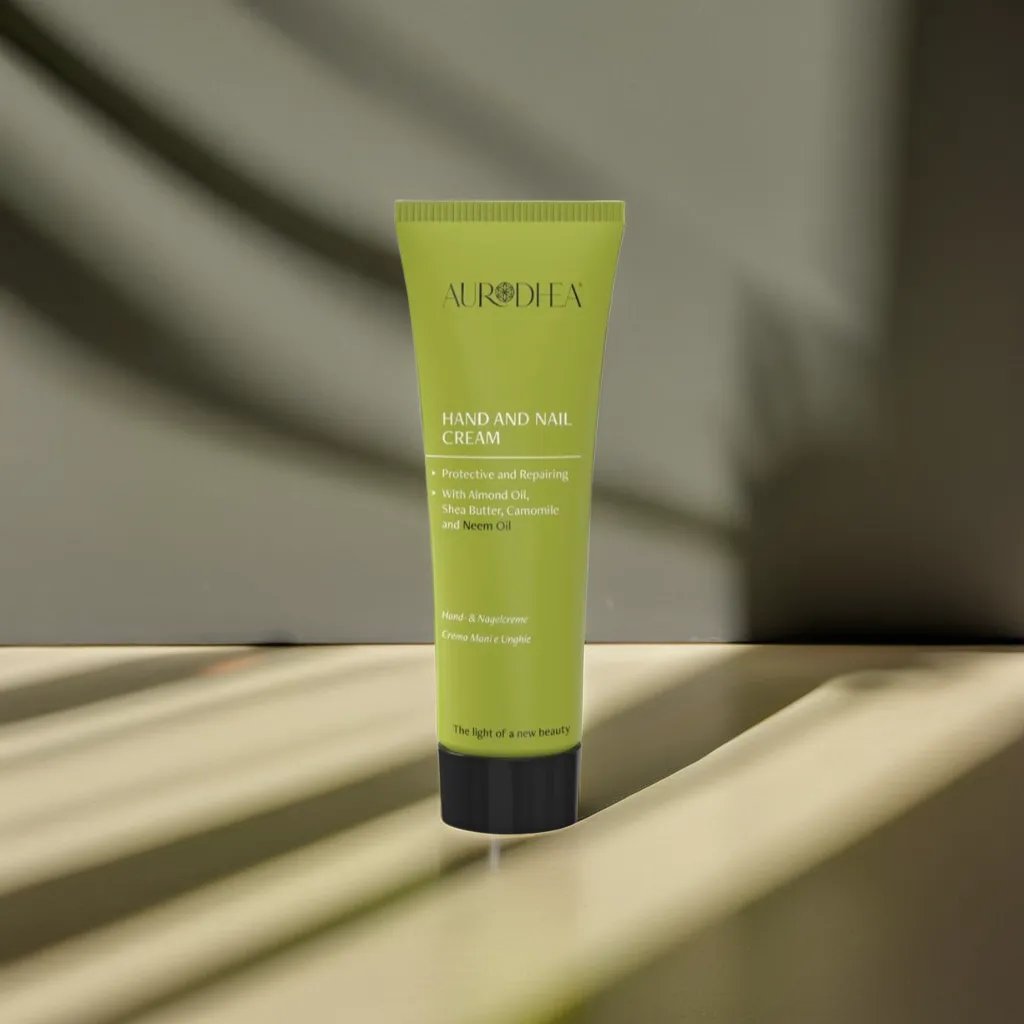 La gamme à l’huile de neem  Chogan est spécialement conçue pour purifier.
apaiser et revitaliser la peau et les cheveux grâce aux propriétés exceptionnelles de cet ingrédient naturel.