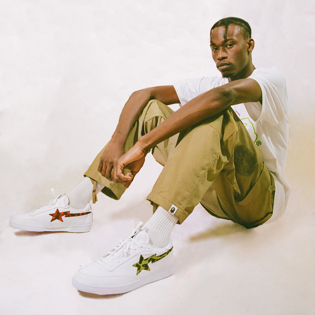 Les baskets sneakers Bape Sta incarnent un style emblématique et une tendance urbaine audacieuse.
leur design distinctif et l'utilisation.pas cher.le moins cher.