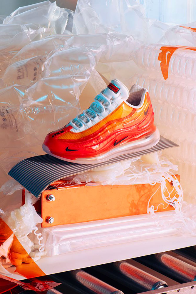 Les Baskets Nike Air Max 720 95 Femme
Les baskets Nike Air Max 720 95 Femme marient le design emblématique des Air Max 95 avec l'innovation moderne de l’unité Air Max 720.