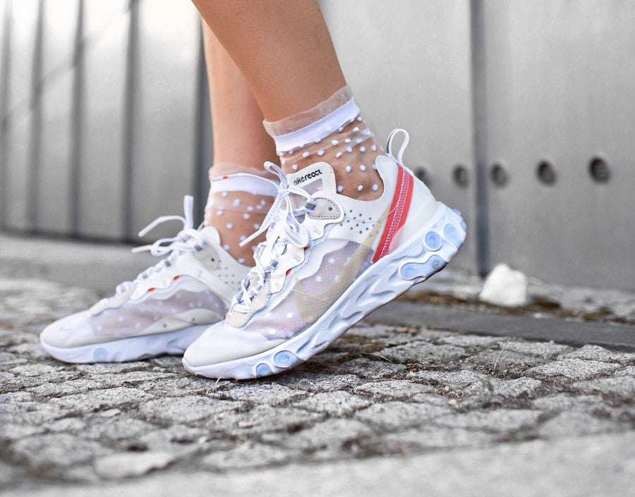 les baskets Nike Upcoming React Element 87 Femme sont un témoignage de l'engagement de Nike à combiner style et innovation.