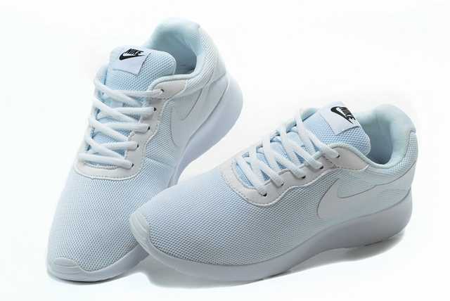 Nike Tanjun Woman