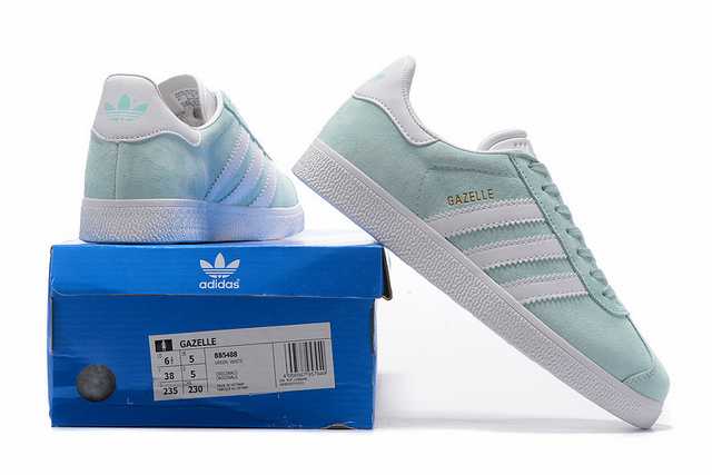 Les Adidas Gazelle Femme allient un style emblématique à une performance exceptionnelle.